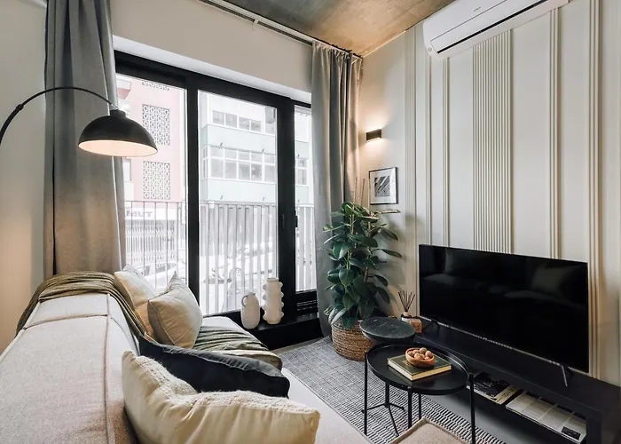 شقة Arrifana - 1 Bedroom In Santo Antonio Lisboa